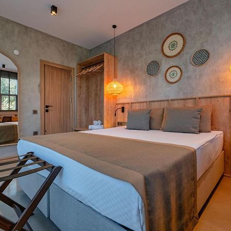 Route Hotel Kaleici - Adult Only Анталья Экстерьер фото