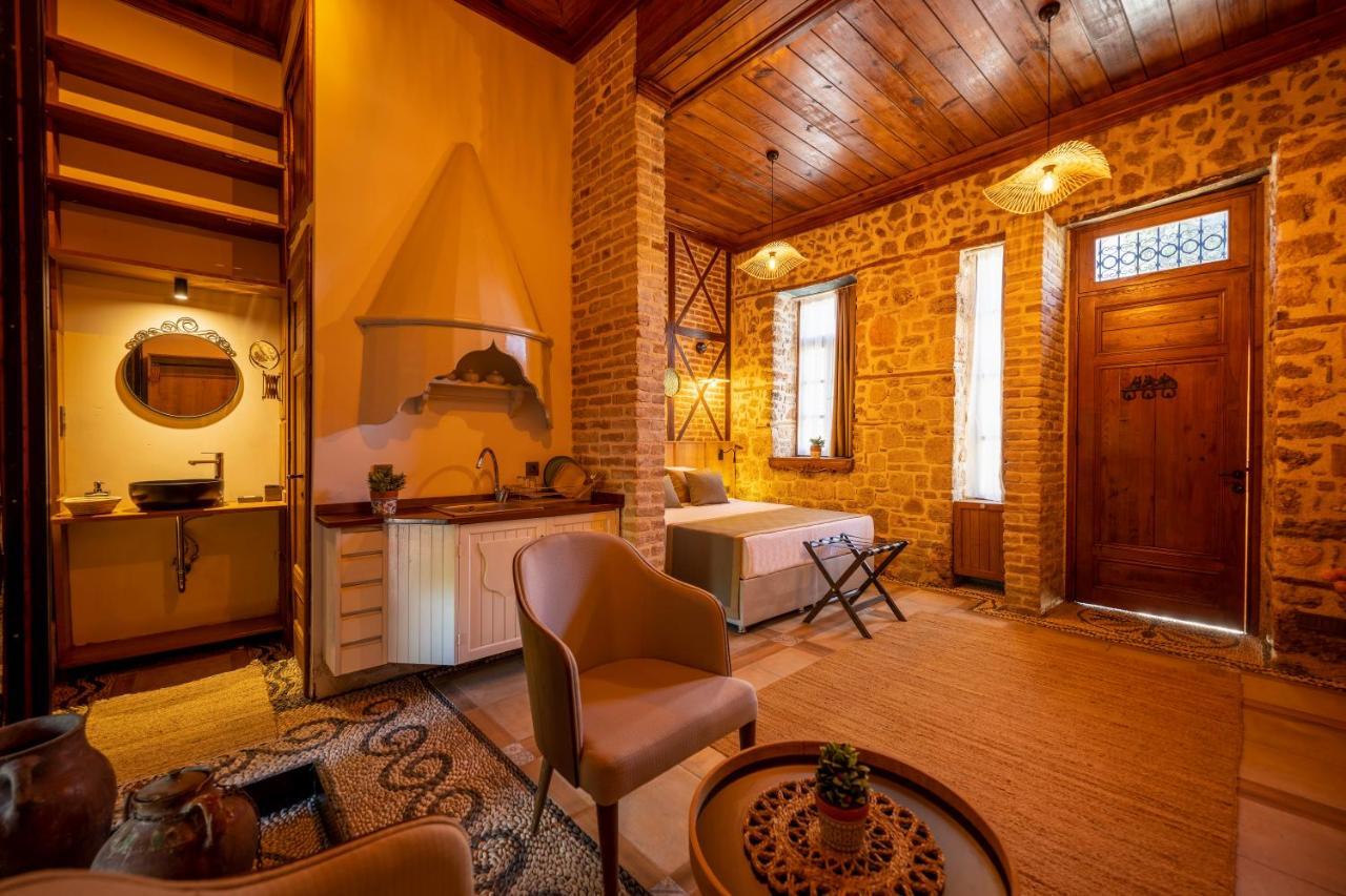 Route Hotel Kaleici - Adult Only Анталья Экстерьер фото