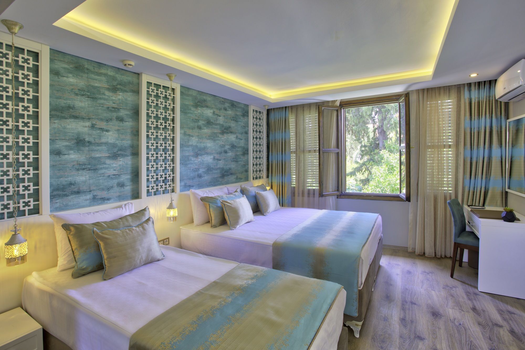 Route Hotel Kaleici - Adult Only Анталья Экстерьер фото